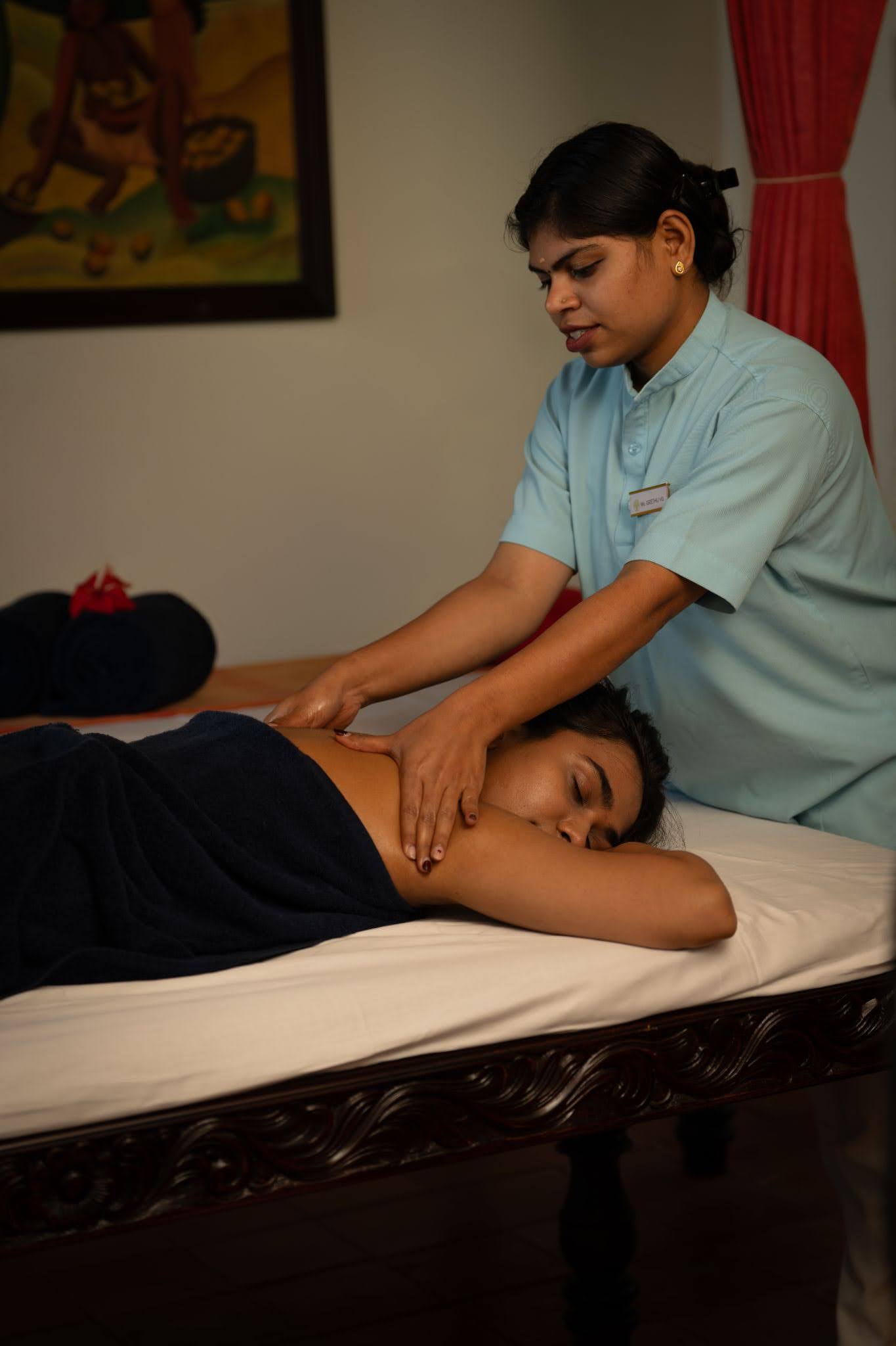 Massage treatment at Sisal Spa, Blackberry Hills Munnar